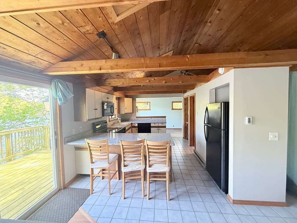 Single Family Residence at 8 Julia Ann Drive, Holland MA 01521, photo 11 of 37