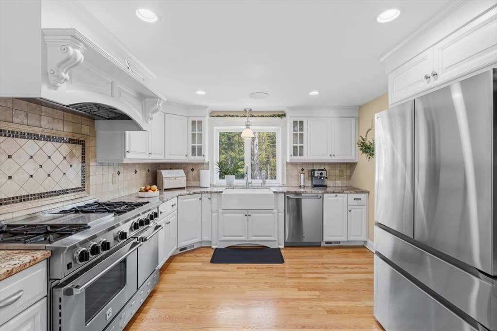 61 Montgomery, Lakeville MA 02347 photo 22