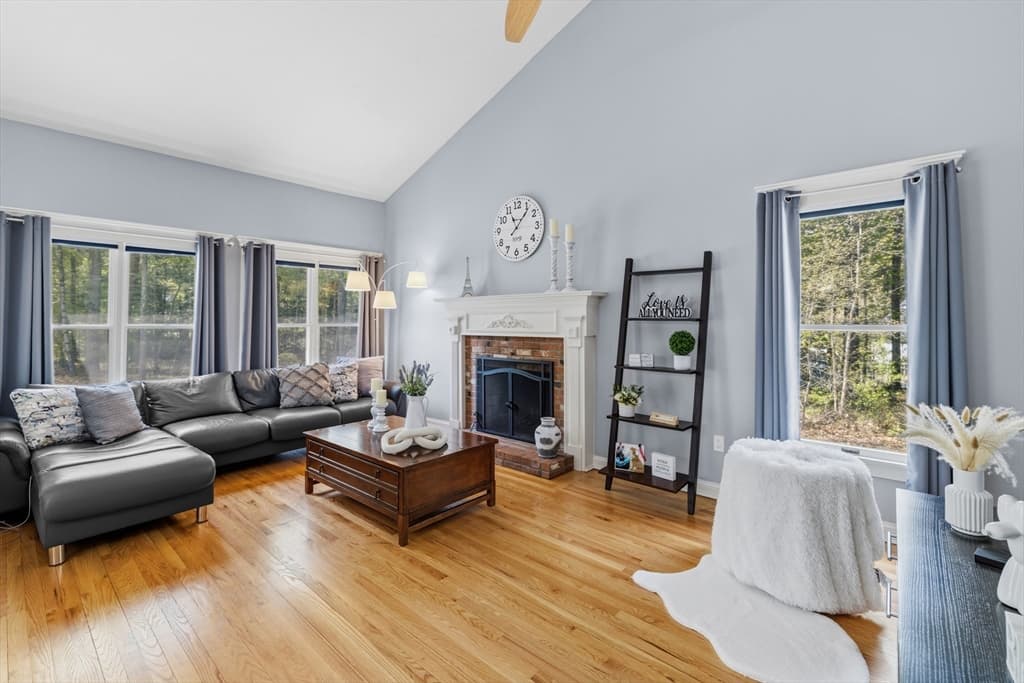 61 Montgomery, Lakeville MA 02347 photo 9