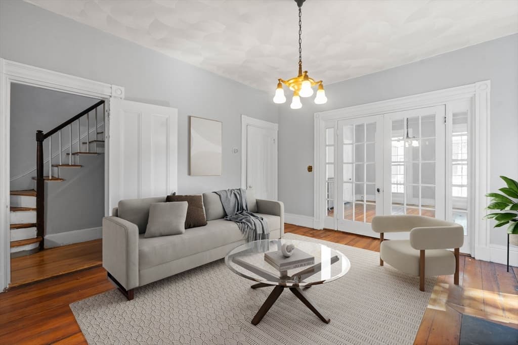 Single Family Residence at 101 Mount Pleasant Ave, Boston MA 02119, Boston, photo 10 of 30