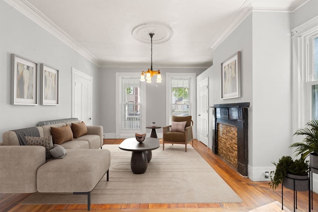 Single Family Residence at 101 Mount Pleasant Ave, Boston MA 02119, Boston, photo 8 of 30