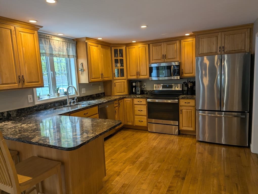 29 West Laurier Street, Haverhill MA 01832 photo 5