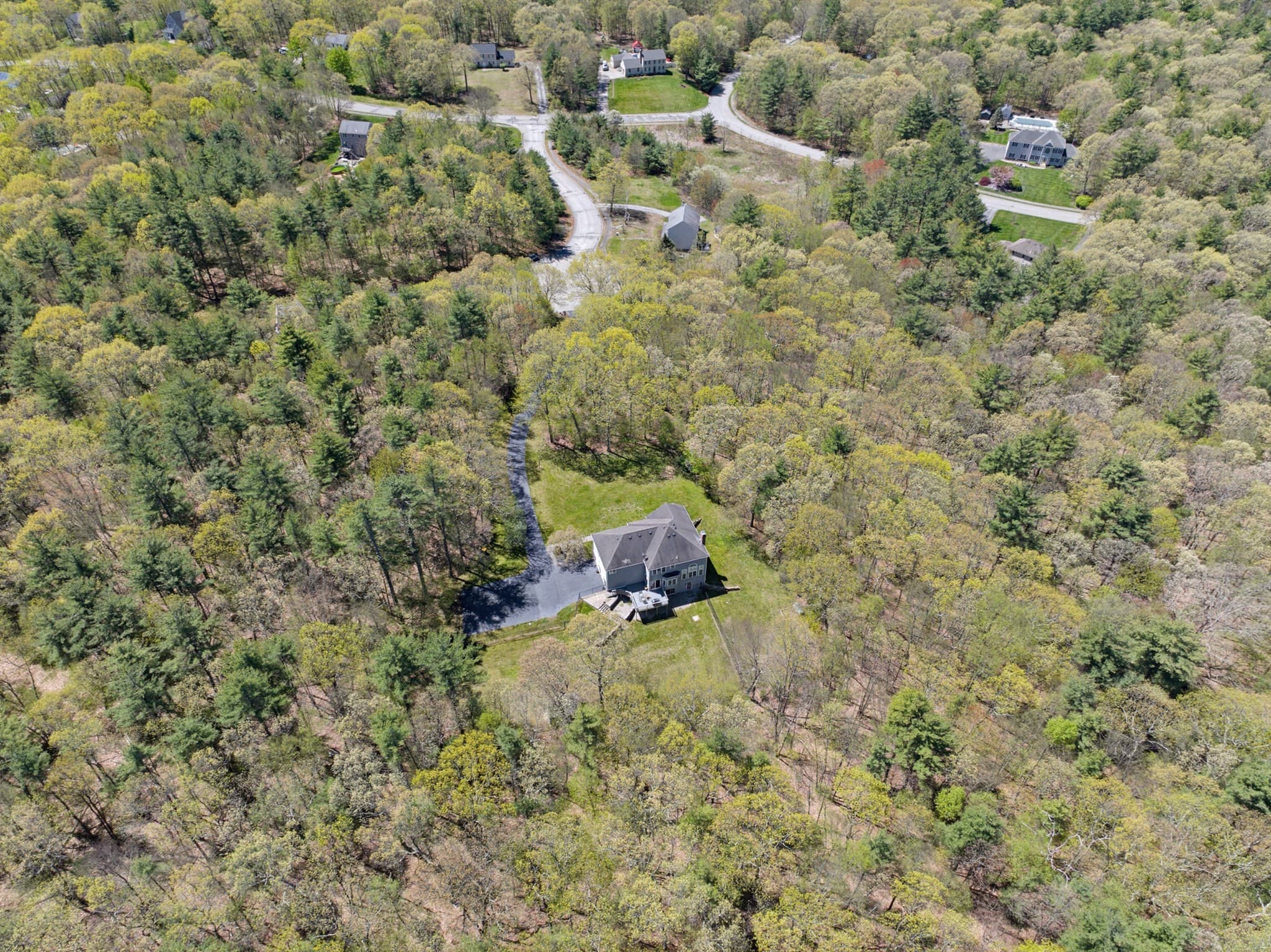 Single Family Residence at 10 Essex St, Douglas MA 01516, photo 10 of 42