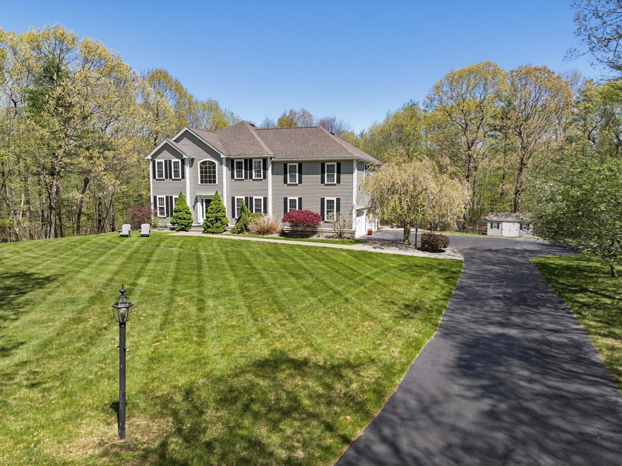 Single Family Residence at 10 Essex St, Douglas MA 01516, photo 4 of 42