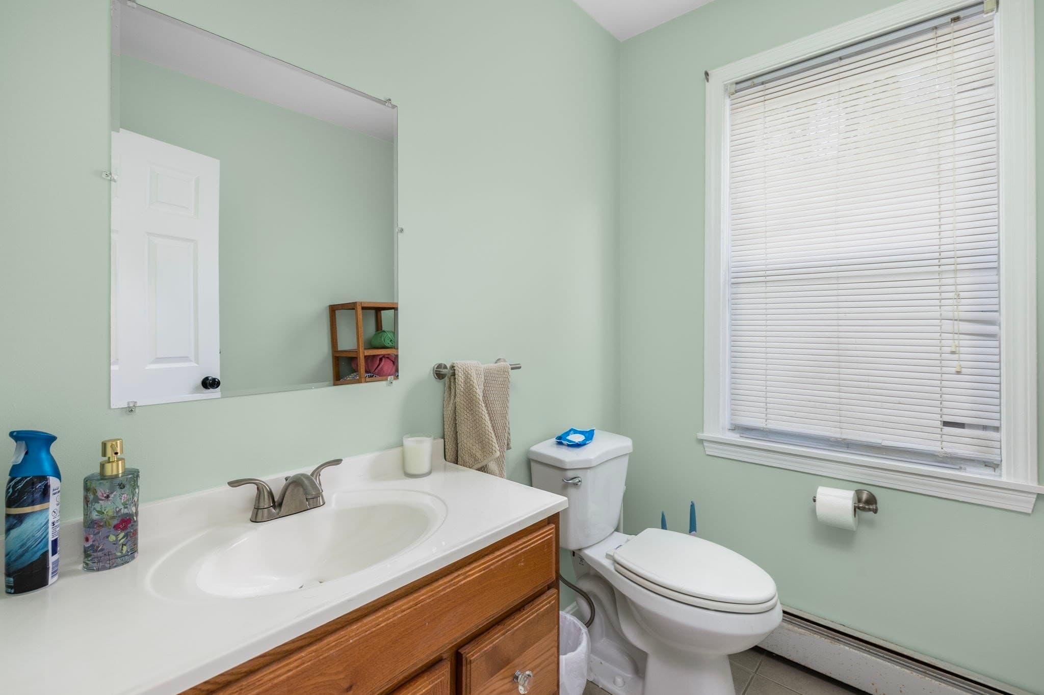 Multi Family at 89 Knowles, Providence RI 02906, Providence, photo 10 of 40