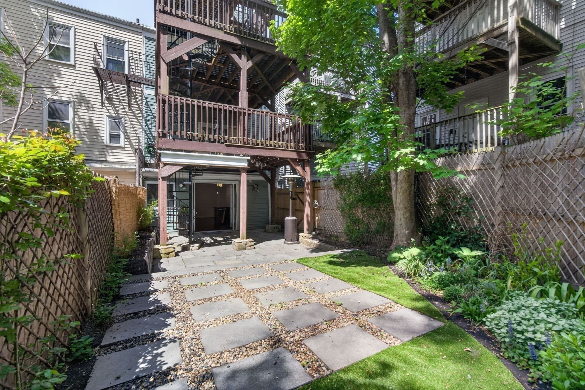 Condominium at 102 Old Harbor Street # 1, Boston MA 02127, Boston, photo 22 of 29