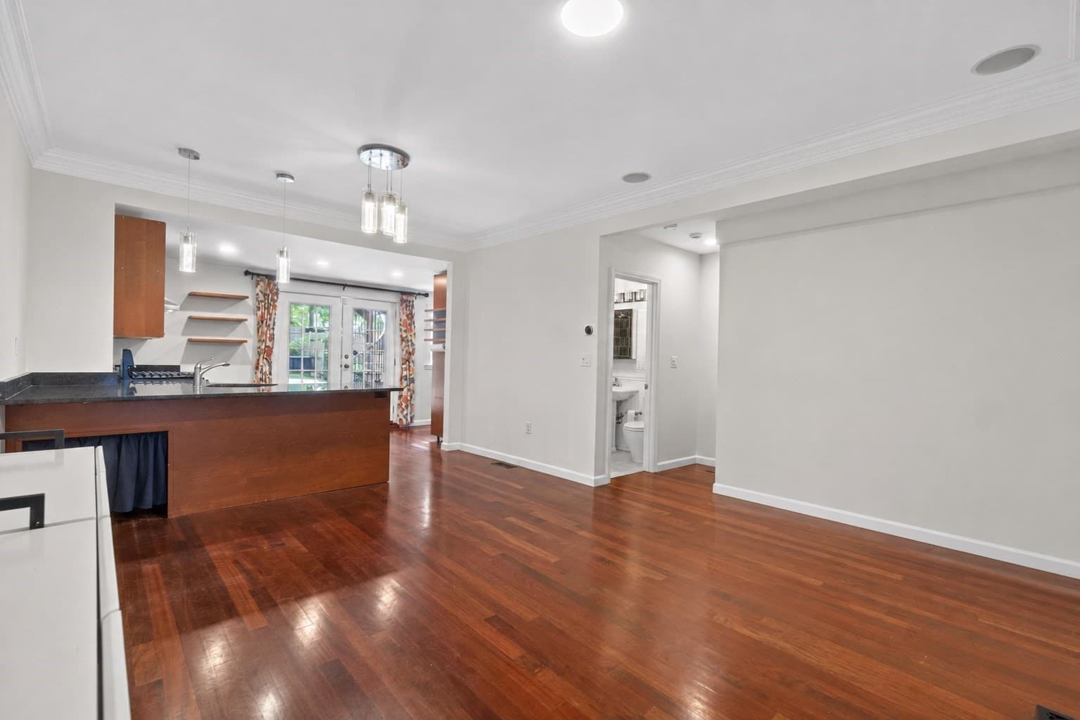 Condominium at 102 Old Harbor Street # 1, Boston MA 02127, Boston, photo 11 of 29