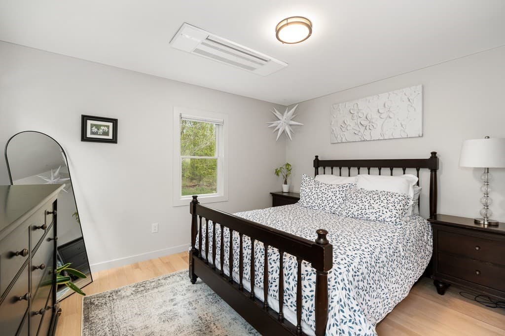 Condominium at 302 Western Ave # A, Gloucester MA 01930, Gloucester, photo 9 of 23