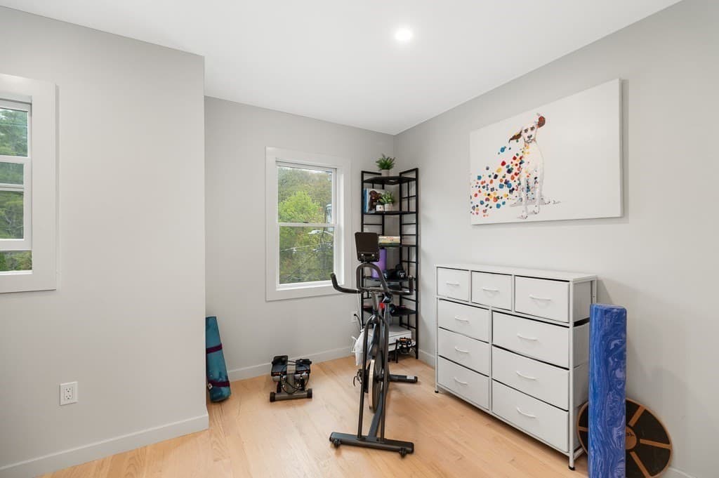 Condominium at 302 Western Ave # A, Gloucester MA 01930, Gloucester, photo 11 of 23