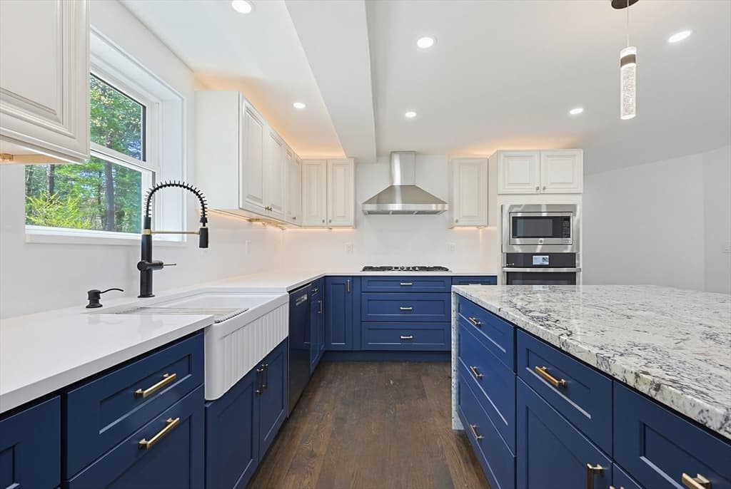 175 Pleasant St, Upton MA 01568 photo 9