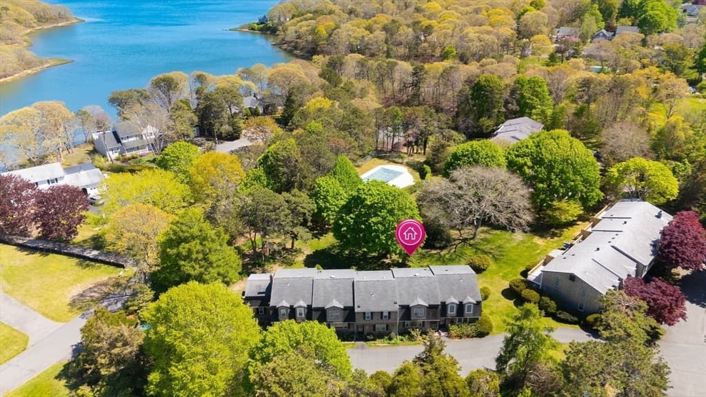 374 Davisville Rd # 4, Falmouth MA 02536
