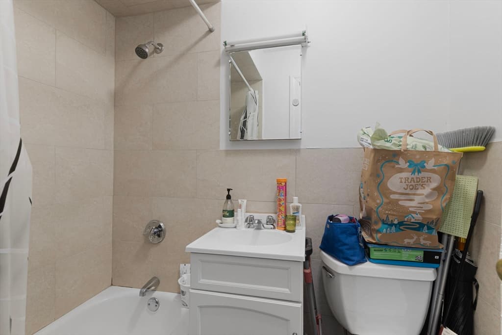 Condominium at 290 Commonwealth Ave # 4, Boston MA 02115, photo 7 of 8
