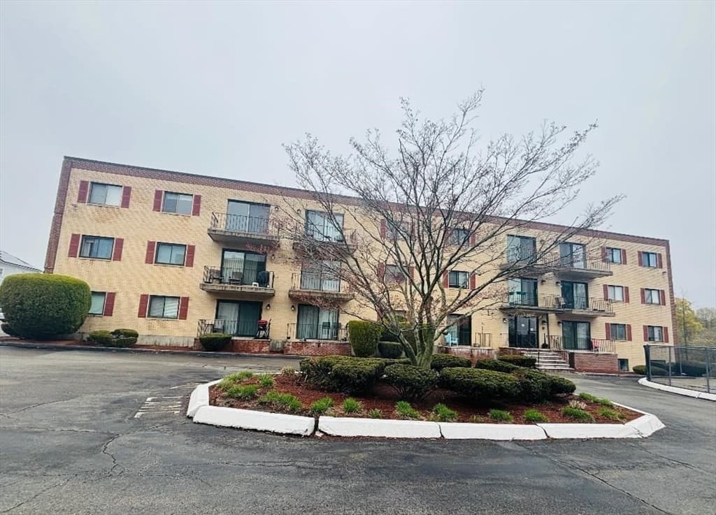 406 Broadway # 307, Lynn MA 01904 photo 11