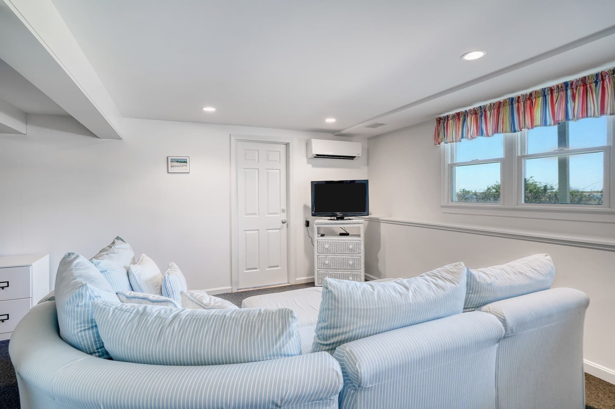 Single Family Residence at 103 Edgartown Bay Road, Edgartown MA 02539, Edgartown, photo 19 of 30