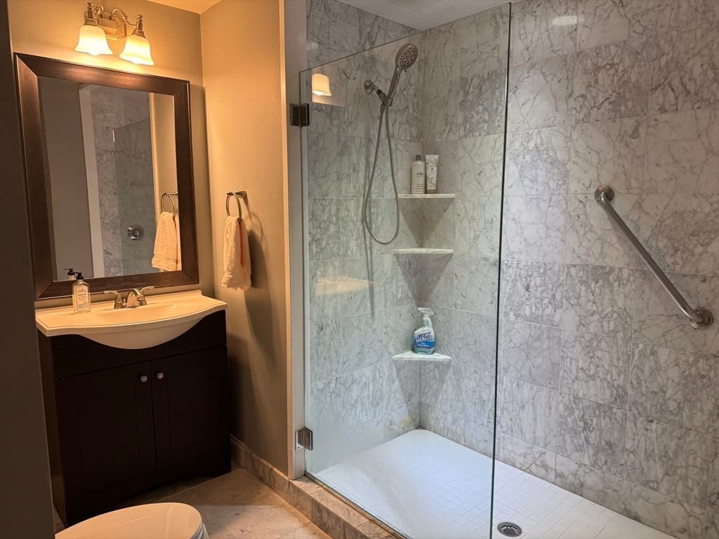 Condominium at 2 Rainbow Pond Dr # 7, Walpole MA 02081, Walpole, photo 17 of 24