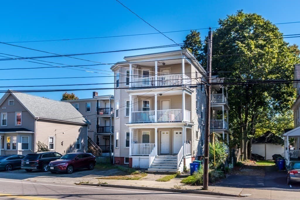 5-9 Family at 222-226 South Main St & 1 Mulberry St, Attleboro MA 02703, Attleboro, photo 5 of 40