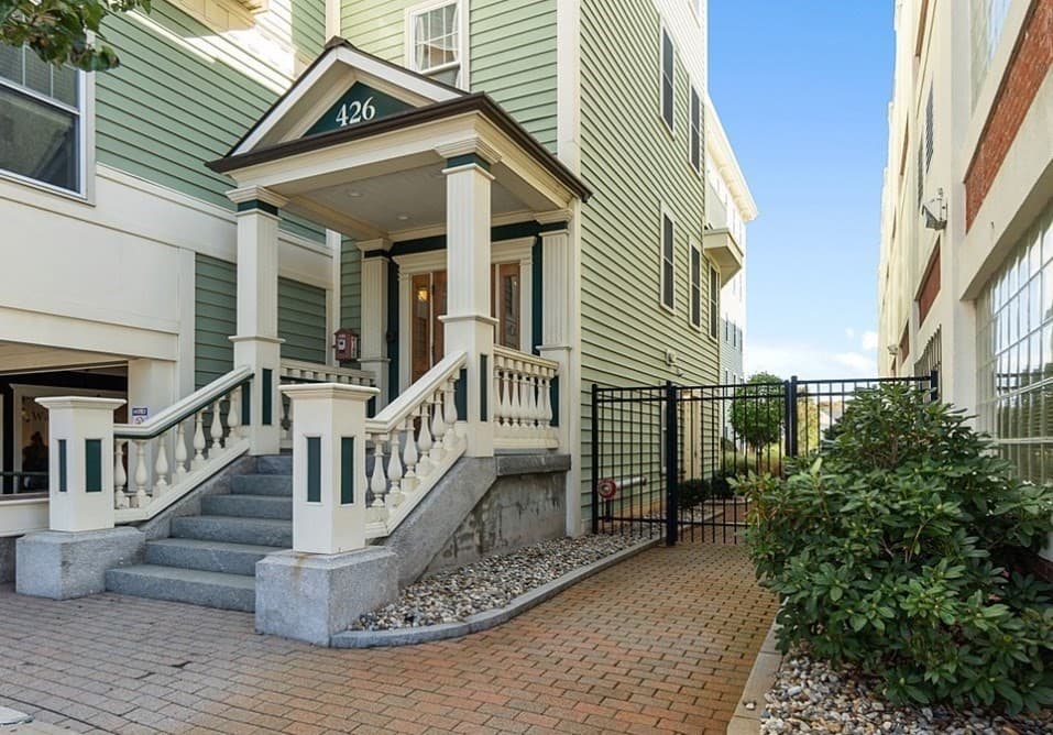 Condominium at 426 Main St # 205, Stoneham MA 02180, Stoneham, photo 2 of 26