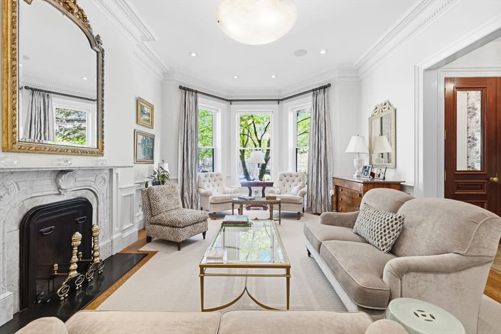 319 Beacon Street, Boston MA 02116 photo 3