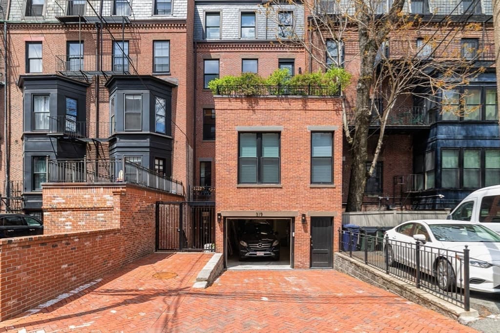 319 Beacon Street, Boston MA 02116 photo 36