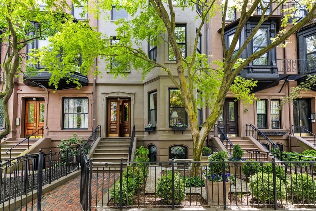 319 Beacon Street, Boston MA 02116