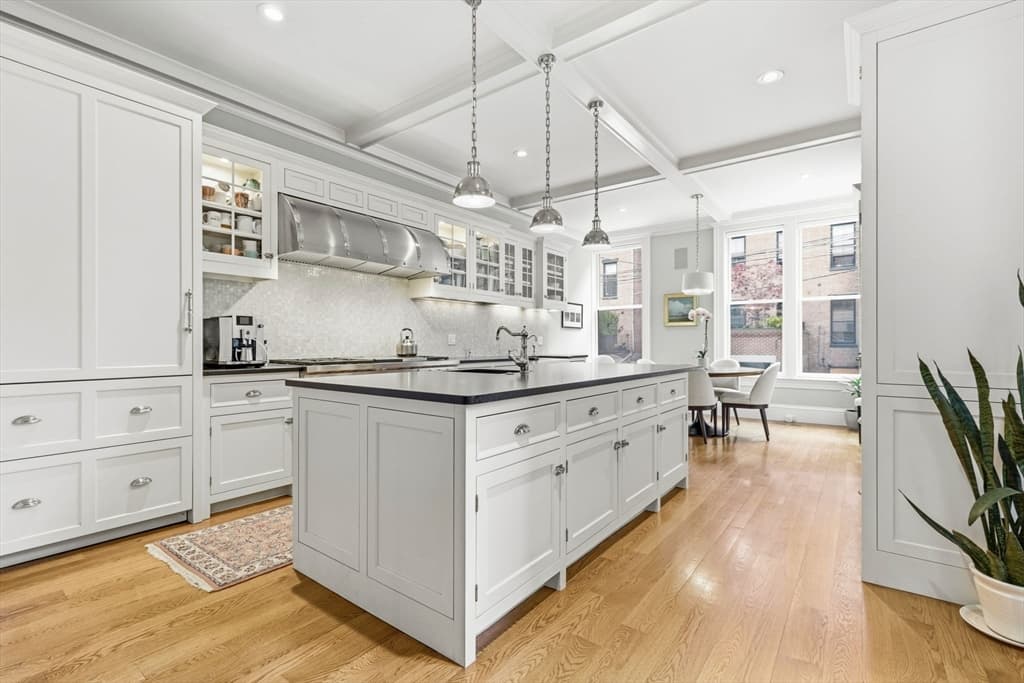 319 Beacon Street, Boston MA 02116 photo 9