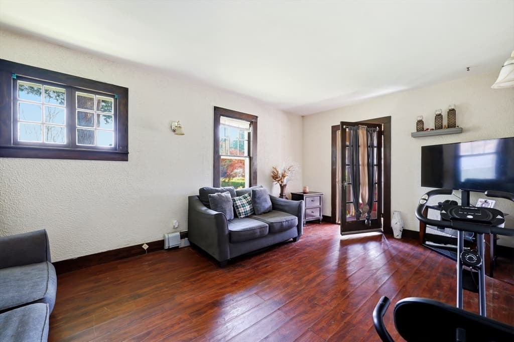 48 Crystal Street, Pittsfield MA 01201 photo 8