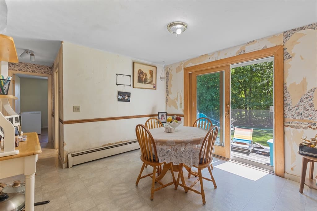 Single Family Residence at 25 Kings Mountain Dr, West Boylston MA 01583, West Boylston, photo 12 of 23
