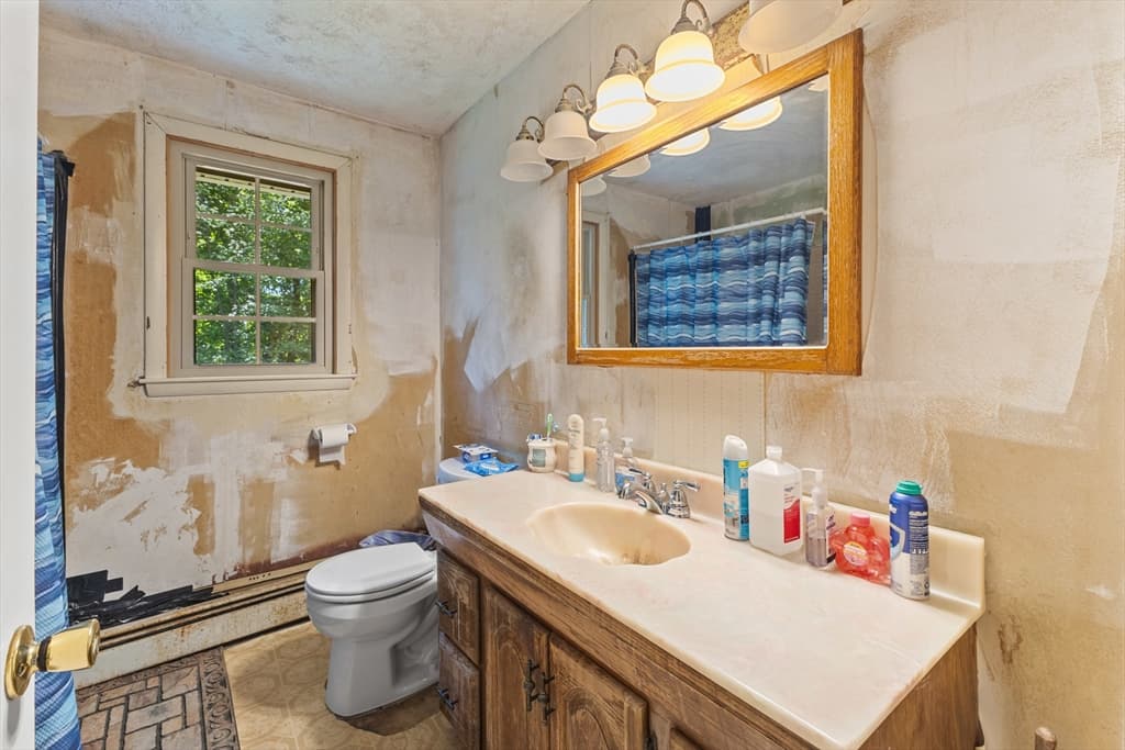Single Family Residence at 25 Kings Mountain Dr, West Boylston MA 01583, West Boylston, photo 19 of 23