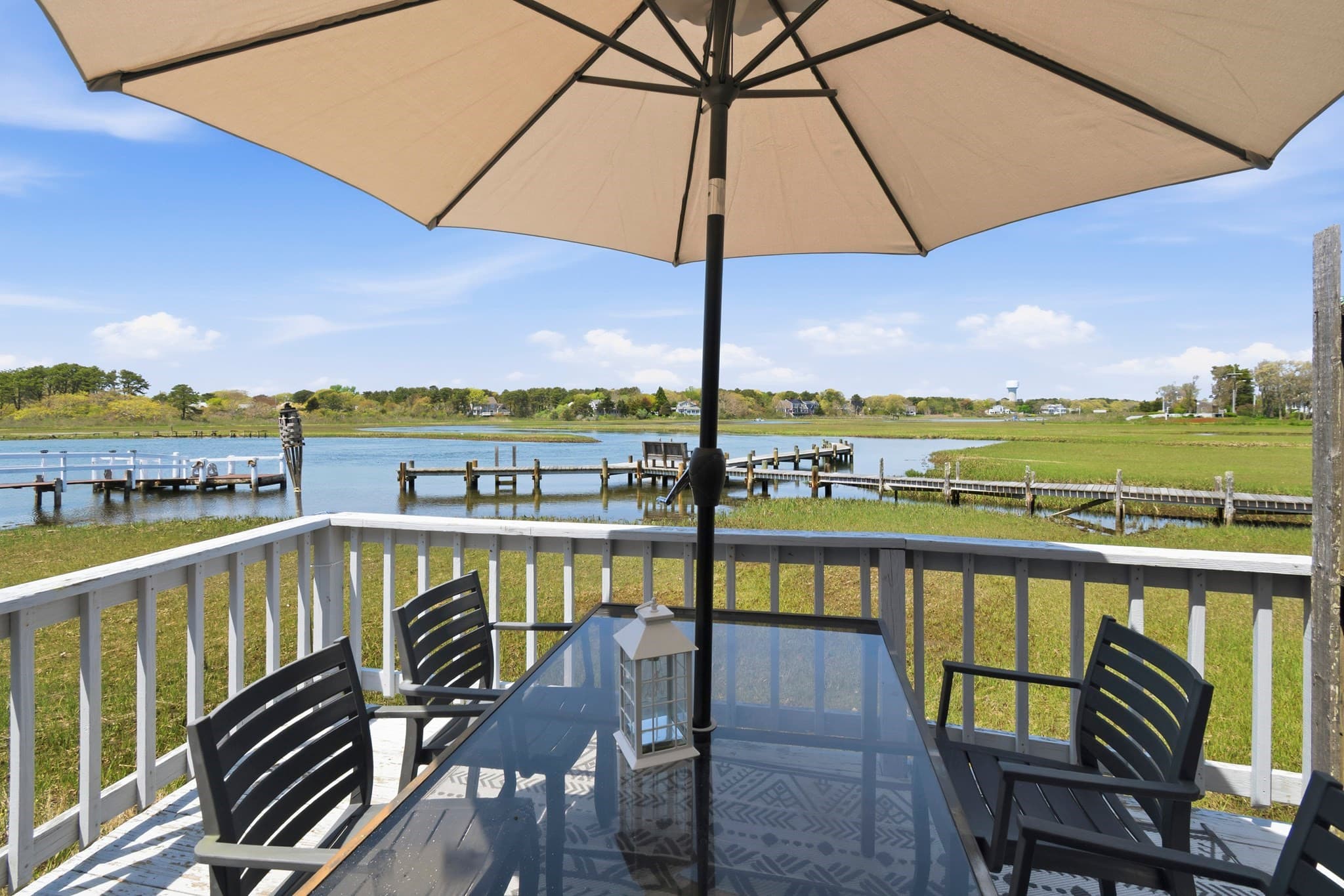 12 Lower County Rd, Dennis MA 02639