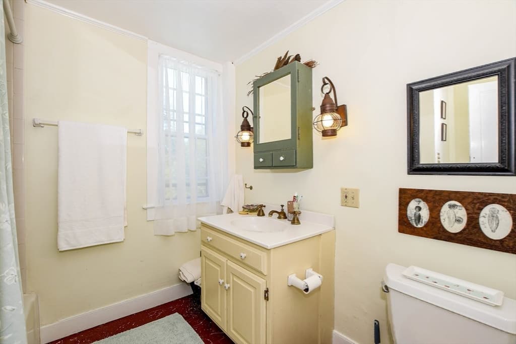 595 New Bedford Road, Rochester MA 02770 photo 27