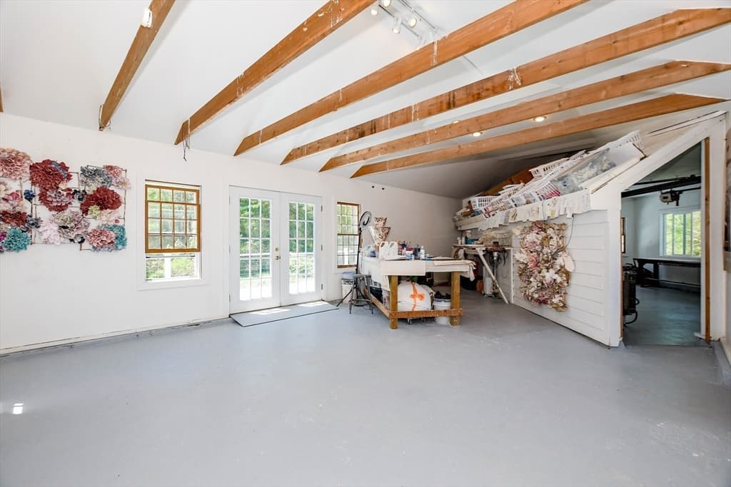 595 New Bedford Road, Rochester MA 02770 photo 33