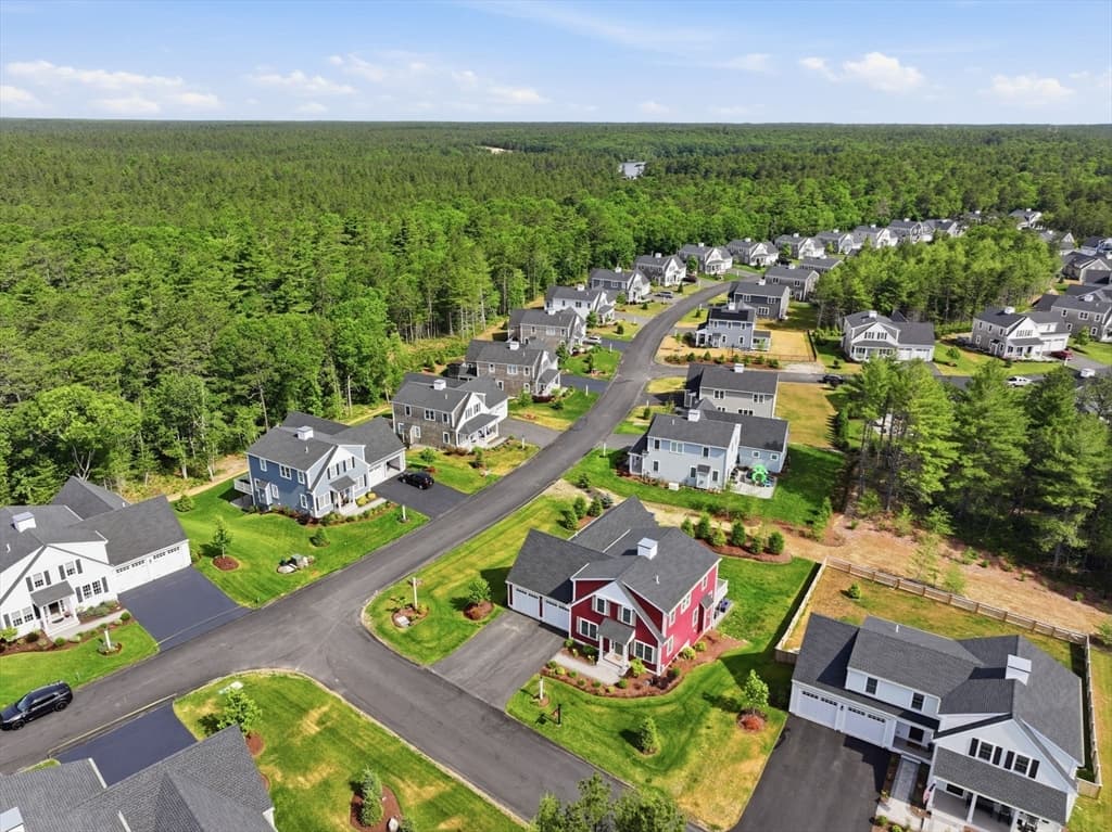 Single Family Residence at 7 Yellow Birch Dr, Plymouth MA 02360, photo 42 of 42