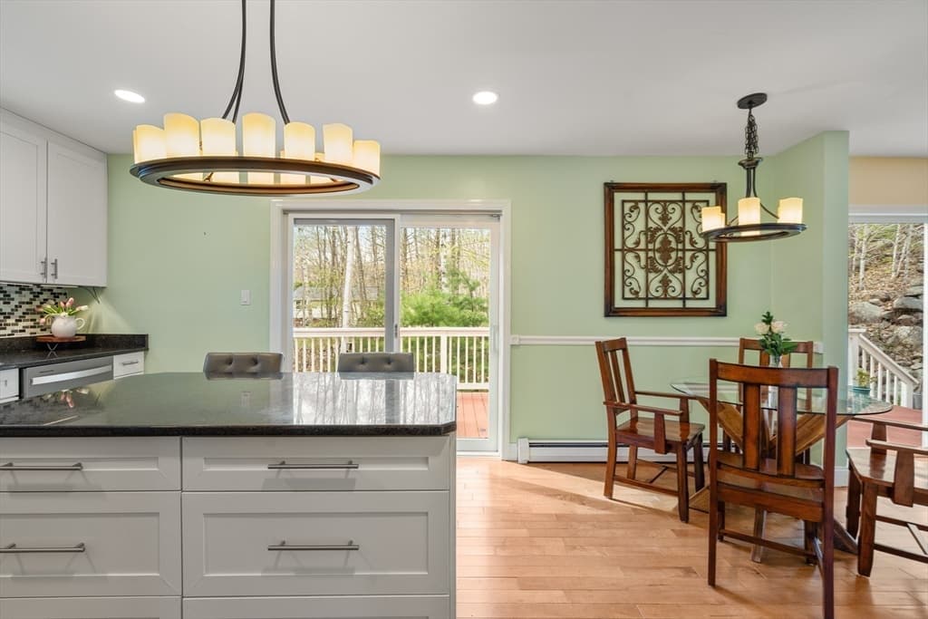 25 Magnolia Ave, Manchester MA 01944 photo 6