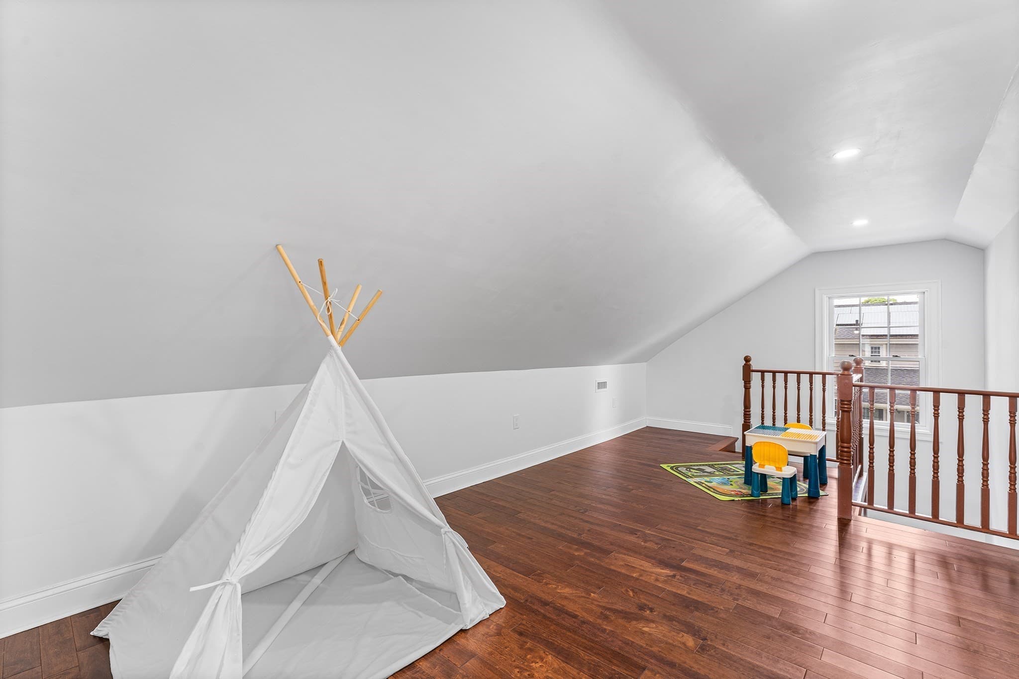 Single Family Residence at 70 Edgehill Rd, Winthrop MA 02152, Winthrop, photo 16 of 40