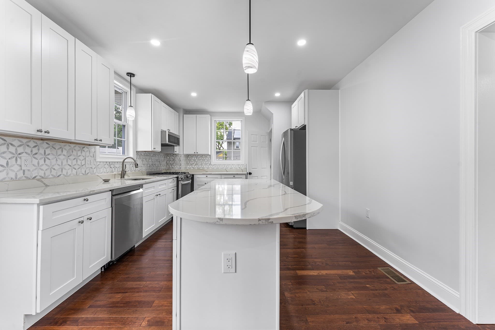 Single Family Residence at 70 Edgehill Rd, Winthrop MA 02152, Winthrop, photo 10 of 40