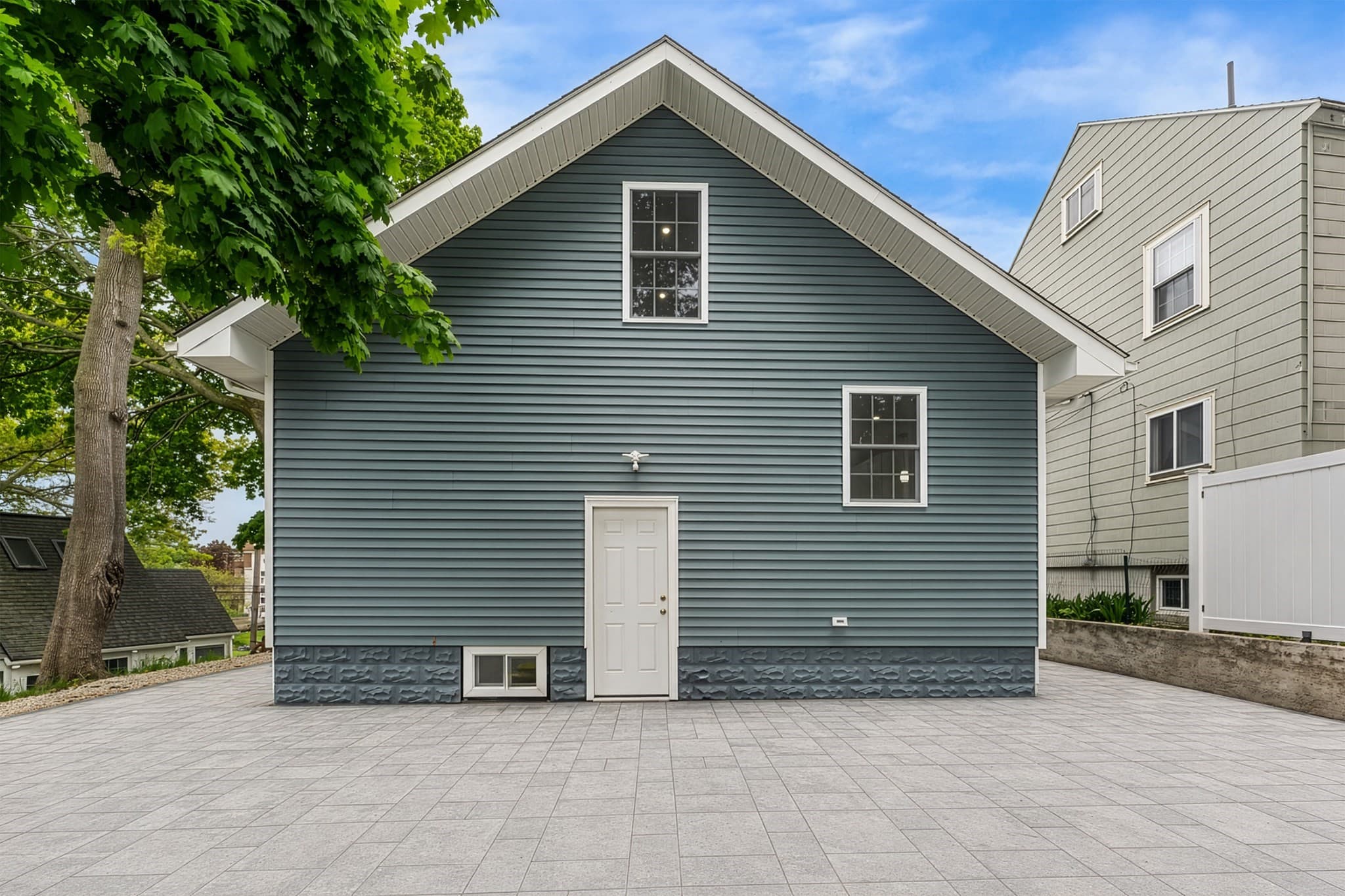 Single Family Residence at 70 Edgehill Rd, Winthrop MA 02152, Winthrop, photo 31 of 40