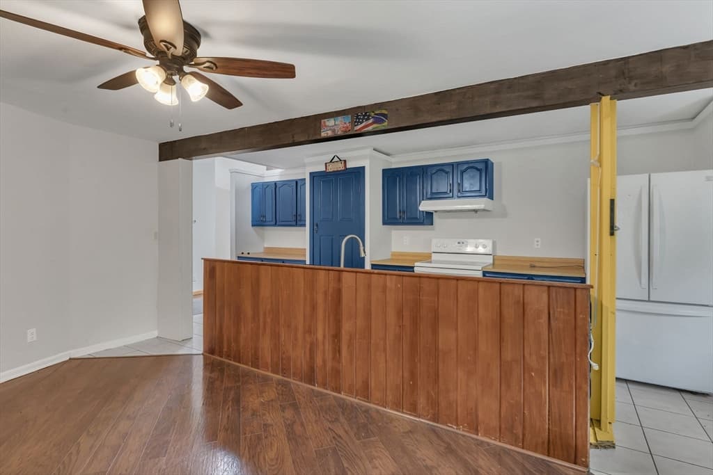 Single Family Residence at 243 Oak St, Holliston MA 01746, Holliston, photo 9 of 42