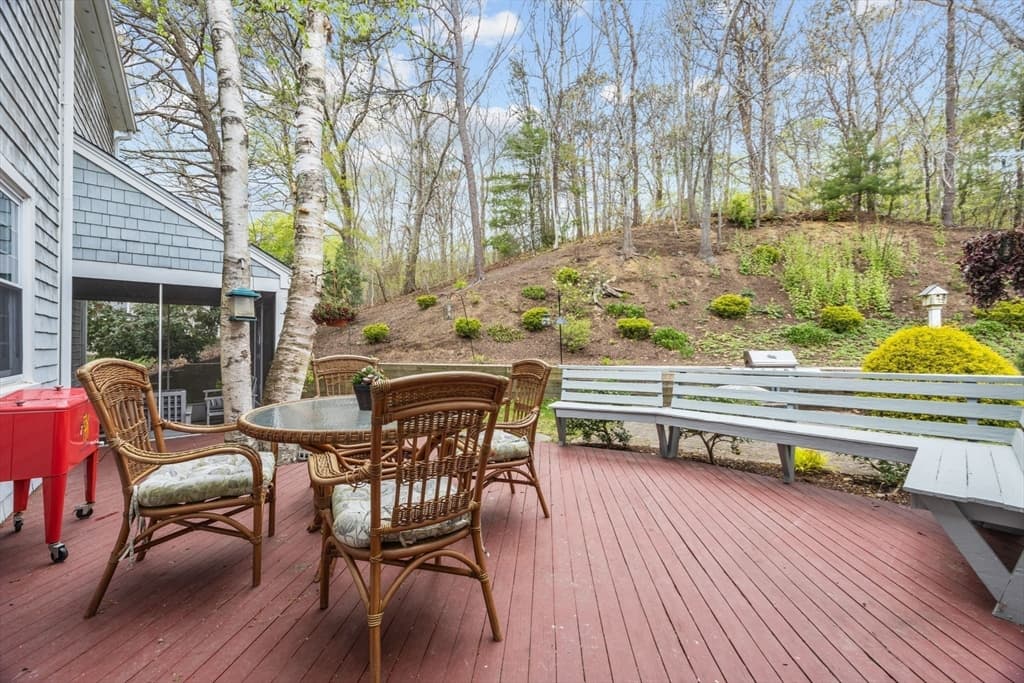 Single Family Residence at 9 Hill Dale Rd, Plymouth MA 02360, Plymouth, photo 32 of 41