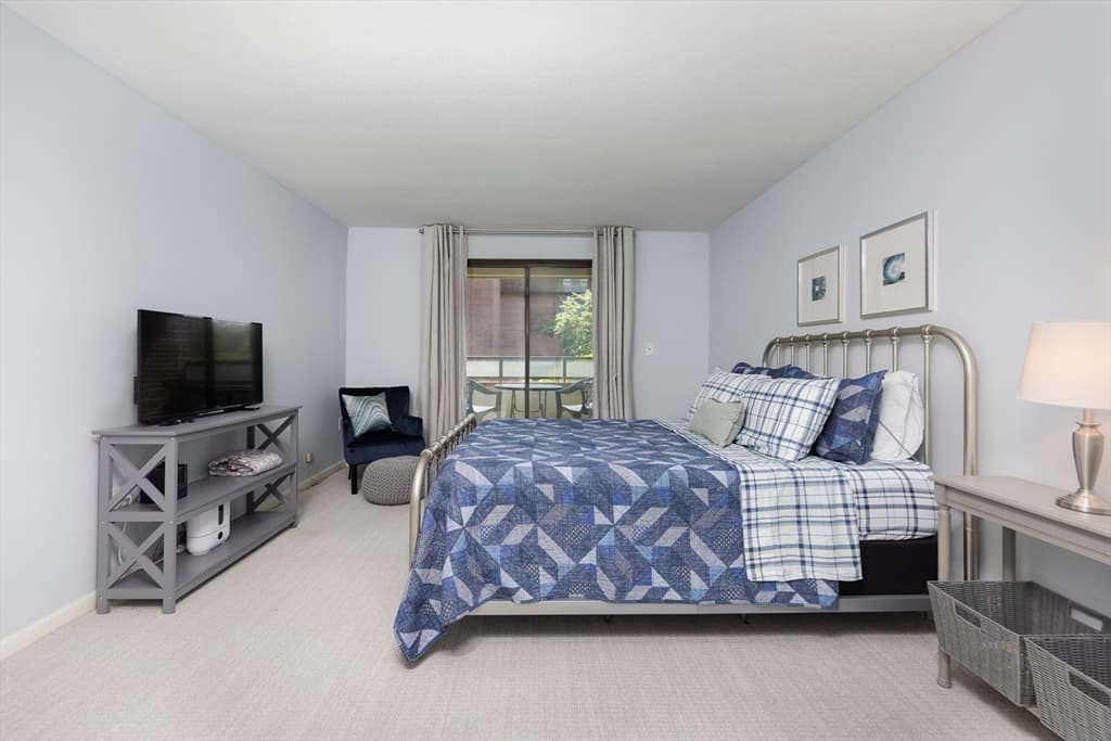 404 Paradise Road # 1C, Swampscott MA 01907 photo 19