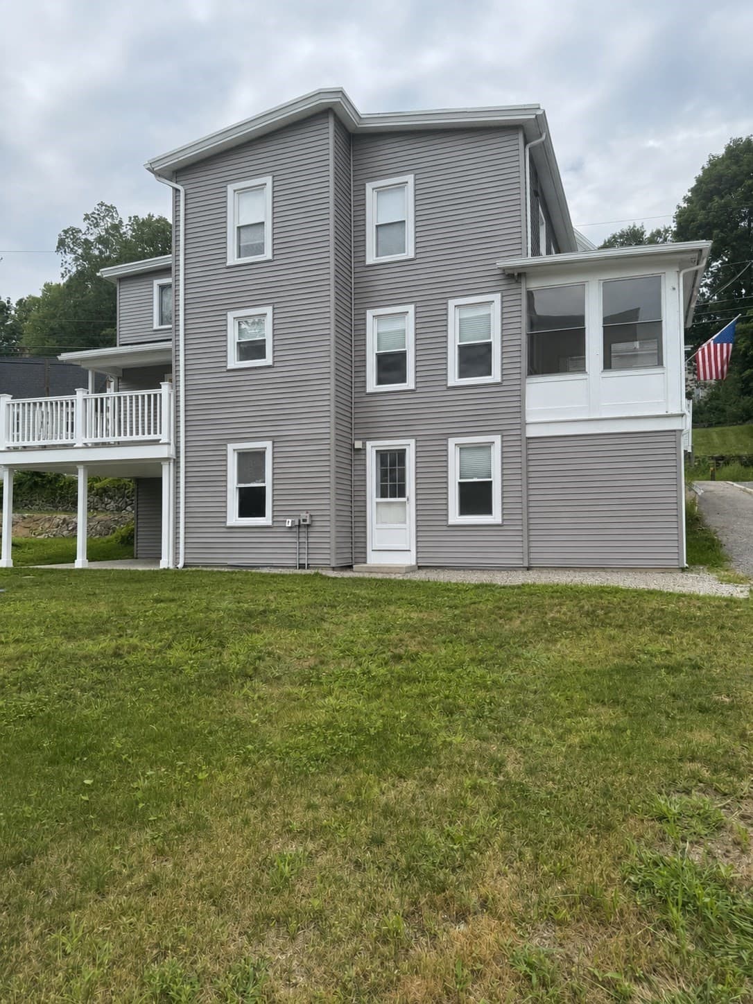 34 Lincoln Street, Millville MA 01529