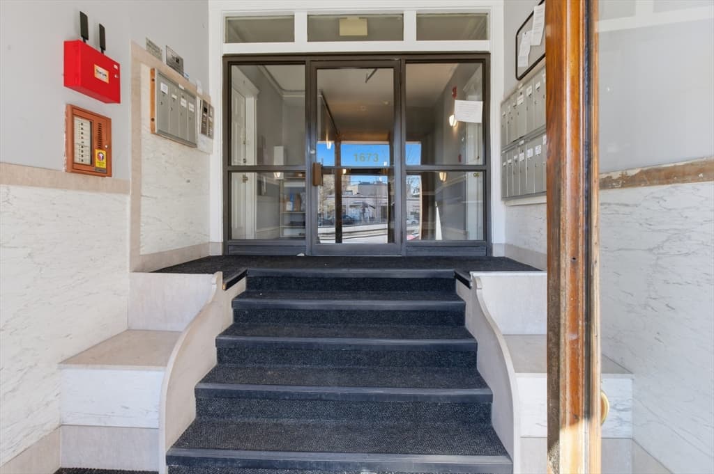 Condominium at 1673 Commonwealth Ave # 3, Boston MA 02135, photo 28 of 31