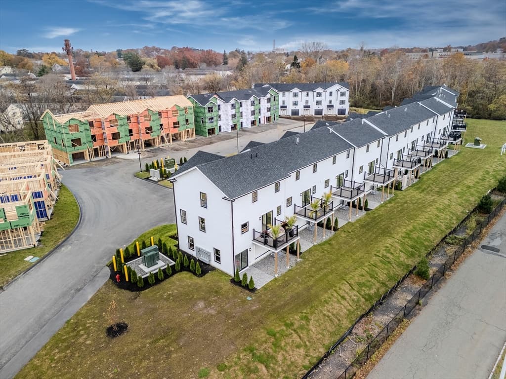 32 Birch Brook Landing # 9, Lynn MA 01905 photo 37