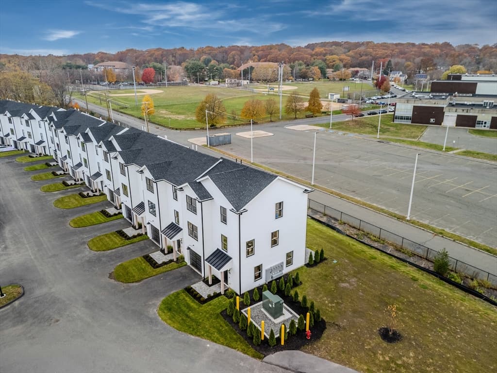 32 Birch Brook Landing # 11, Lynn MA 01905 photo 35