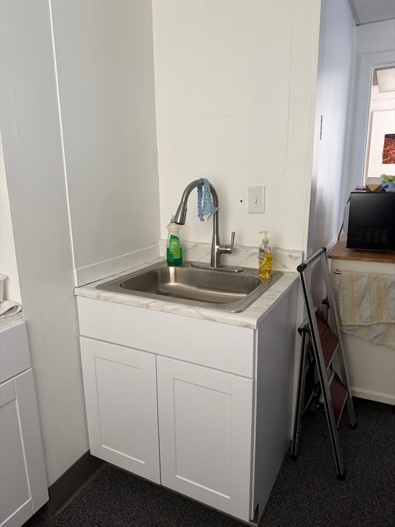 723 Washington St, Newton MA 02458 photo 17