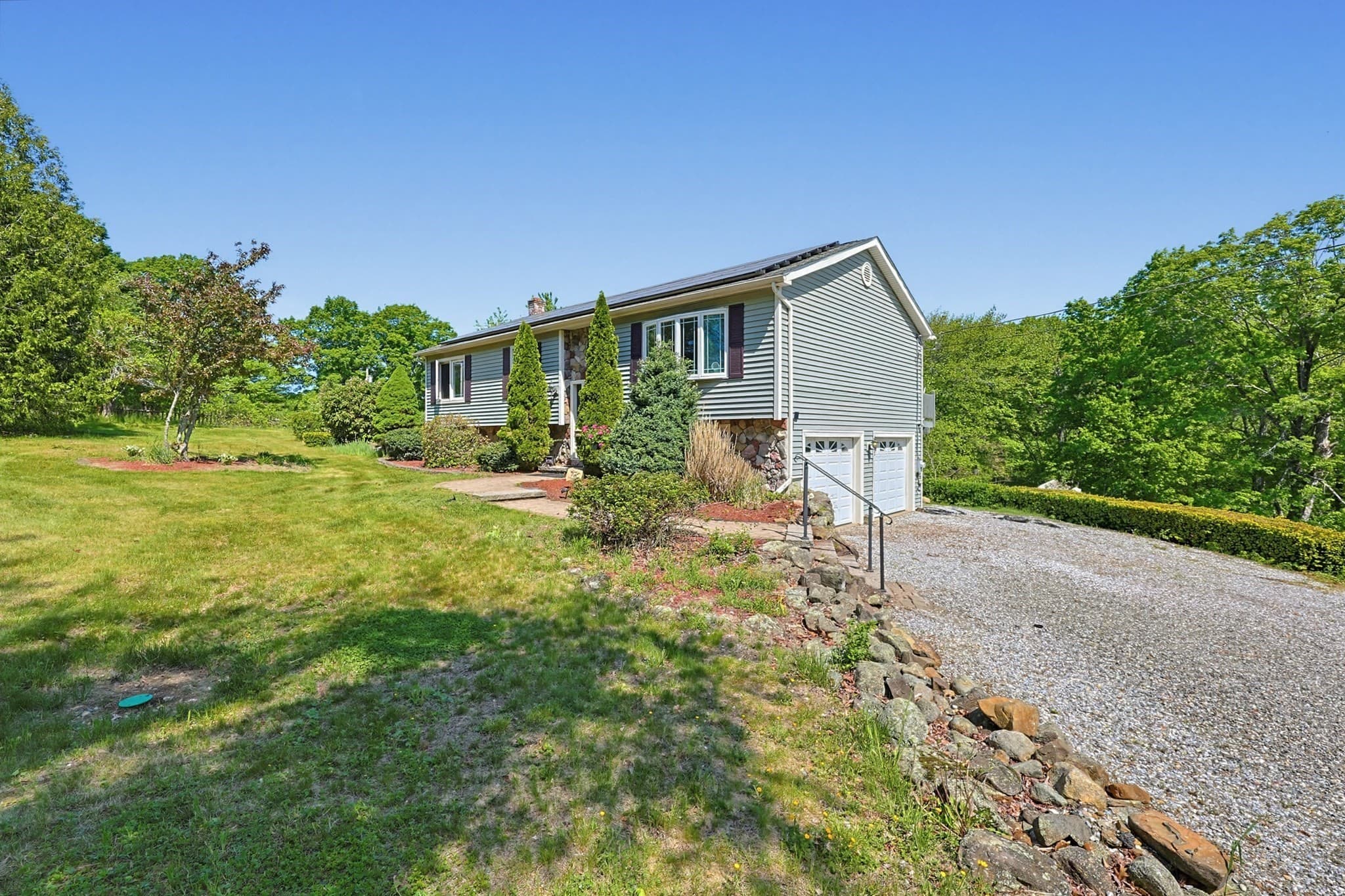 Single Family Residence at 77 May Hill Rd, Monson MA 01057, photo 5 of 36
