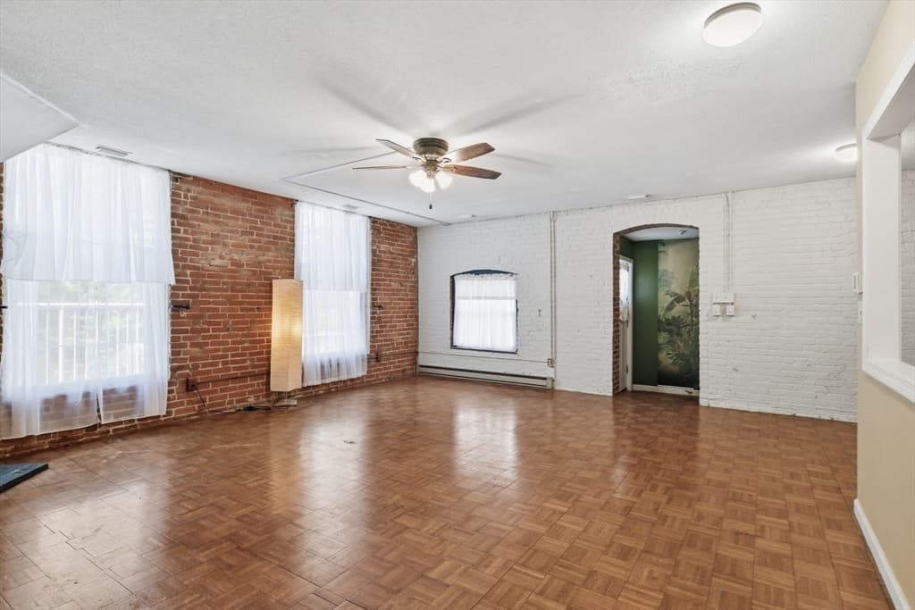 124 College St # 2, South Hadley MA 01075 photo 7