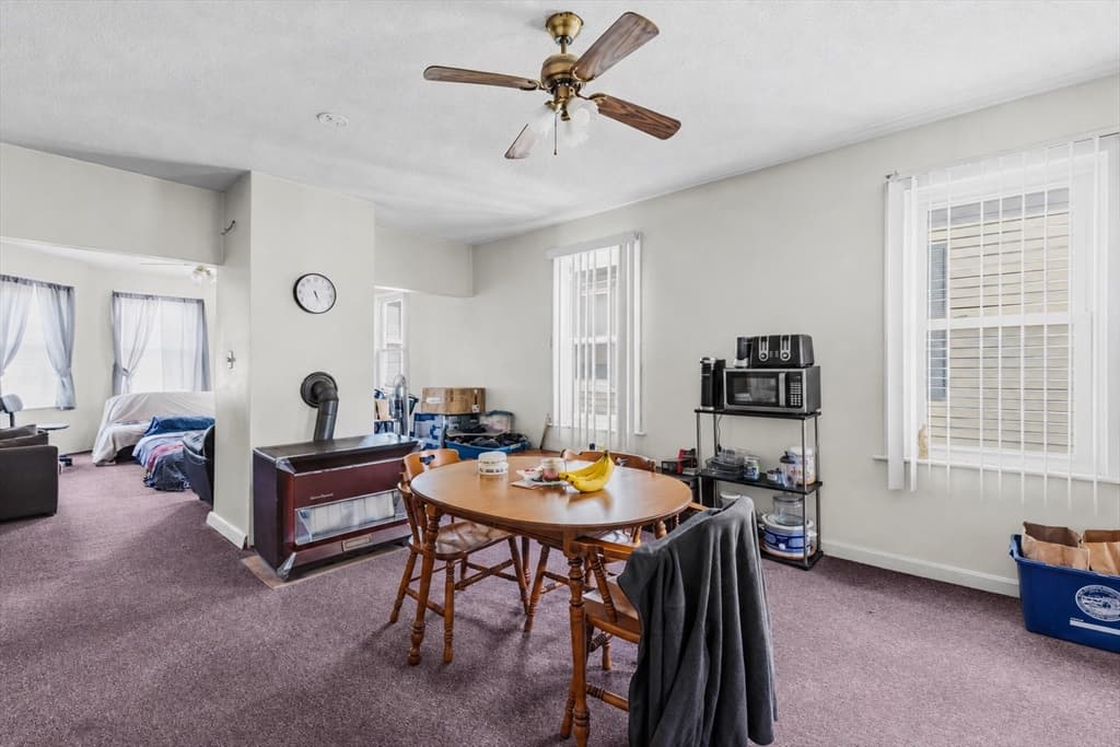 3 Family at 55 Salisbury St, New Bedford MA 02744, photo 20 of 41