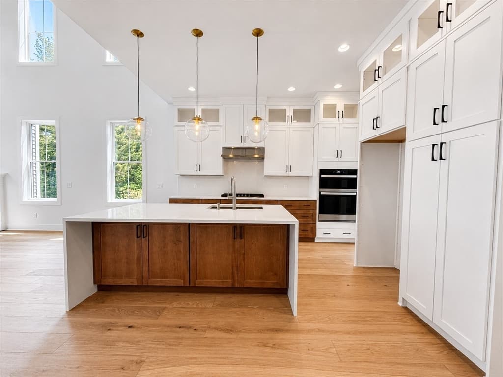 Condominium at 1 Juniper Ln # 1, Tyngsborough MA 01879, Tyngsborough, photo 8 of 41