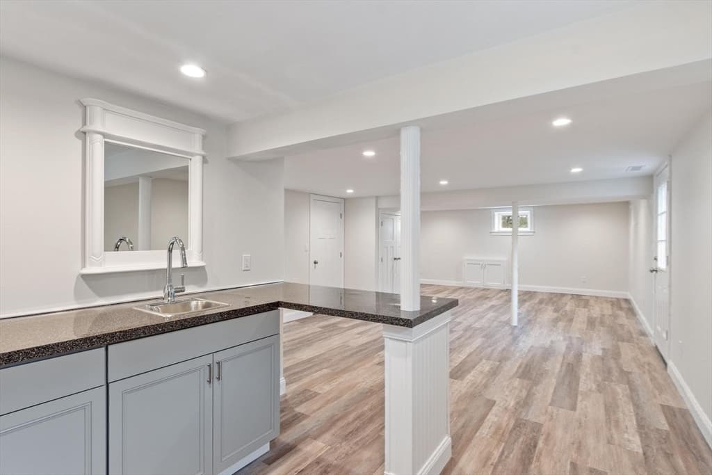 329 Warren, Waltham MA 02453 photo 16