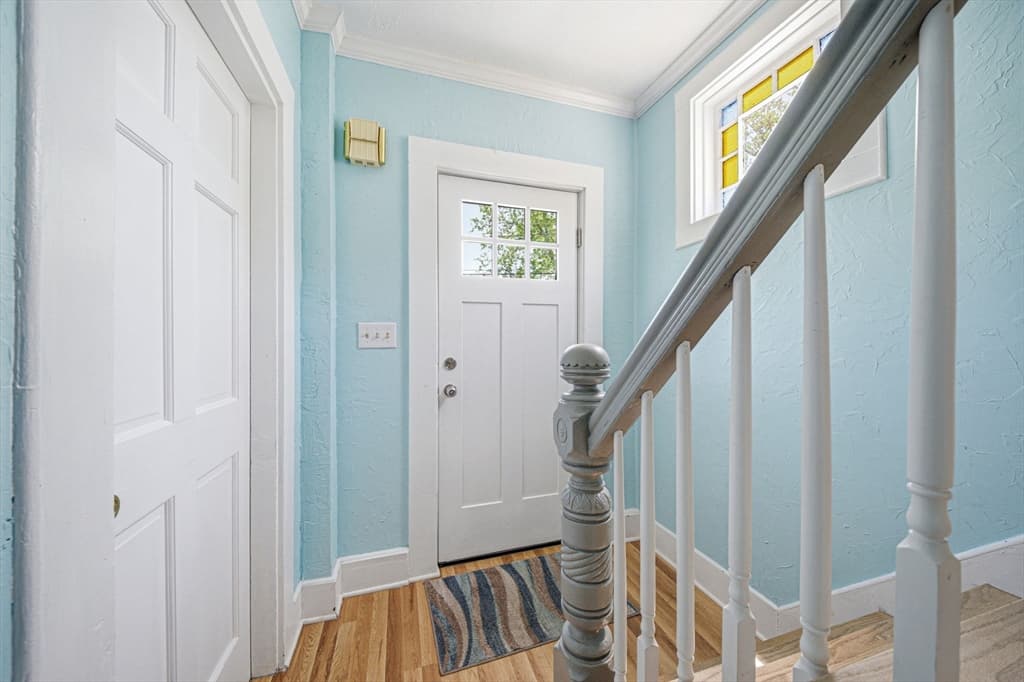 Single Family Residence at 17 Forest Ave, Plymouth MA 02360, photo 14 of 17